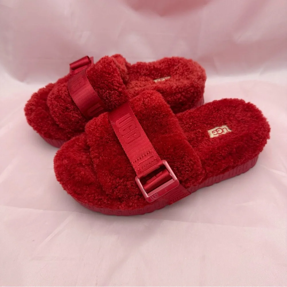 Red Fluffy Sheepskin Platform Slide Slippers Shoes Fluff Yeah Size 5 UGG 💕 - Picture 3 of 9